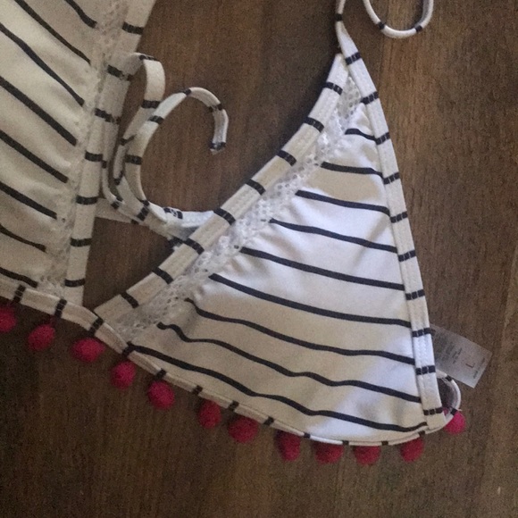 Cute swim top Large - Picture 3 of 4